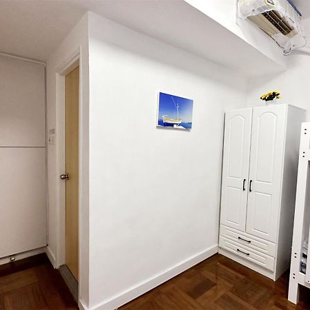 Fantastic Queen Beds, 4Rms Beside Mtr Grand 14Ppls 2 Bathrm Хонконг Екстериор снимка