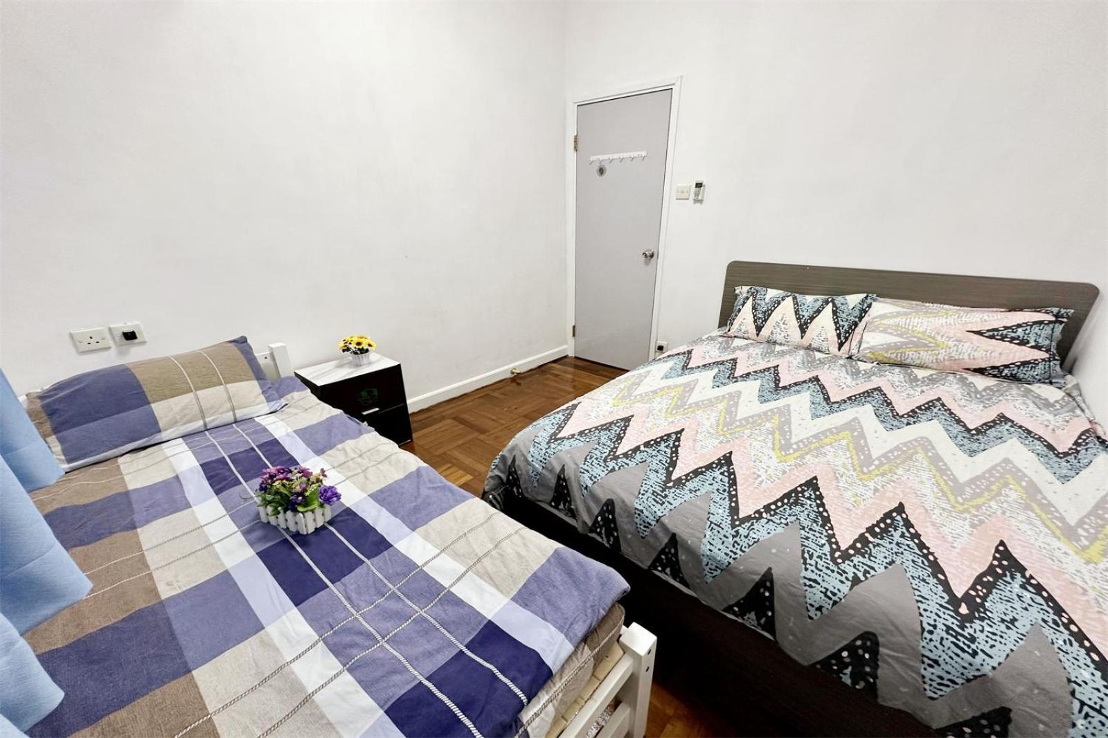 Fantastic Queen Beds, 4Rms Beside Mtr Grand 14Ppls 2 Bathrm Хонконг Екстериор снимка